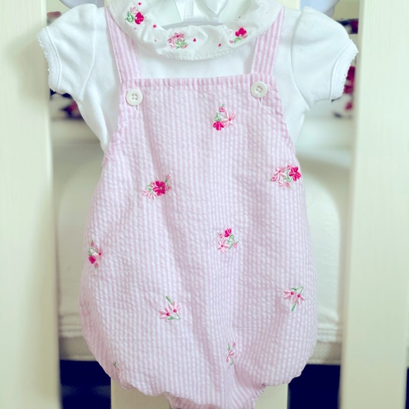 Crown &Ivy bubble set 🌸 - Picture 1 of 1